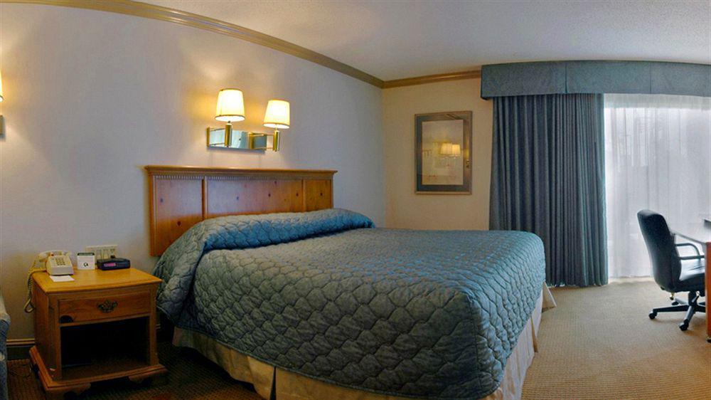 Baymont Inn And Suites Shreveport Airport Экстерьер фото